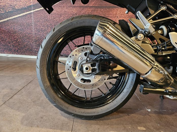 2023 Kawasaki Z900RS (Z900C) Z Black