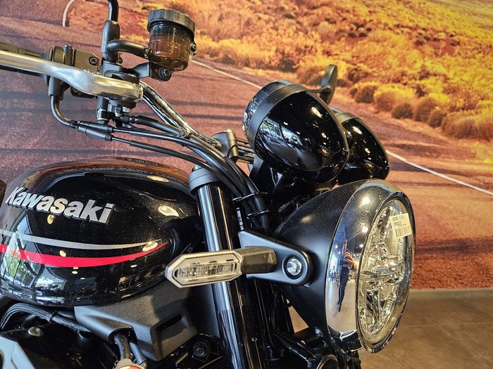 2023 Kawasaki Z900RS (Z900C) Z Black