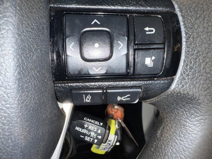 2021 Toyota Hilux SR GUN126R 4X4 Dual Range Glacier White