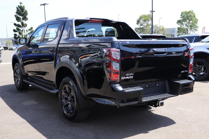2025 Isuzu D-MAX X-TERRAIN