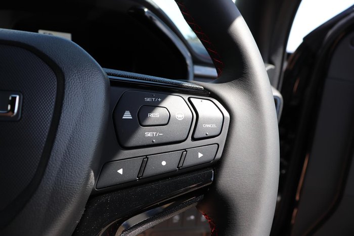 2025 Isuzu D-MAX X-TERRAIN