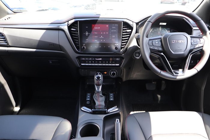 2025 Isuzu D-MAX X-TERRAIN