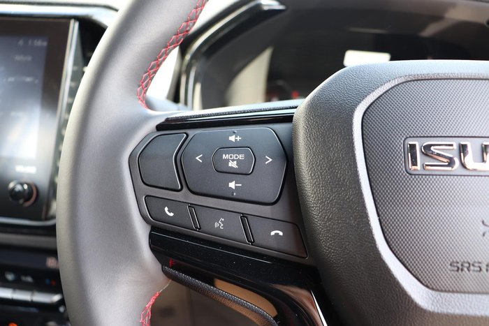 2025 Isuzu D-MAX X-TERRAIN