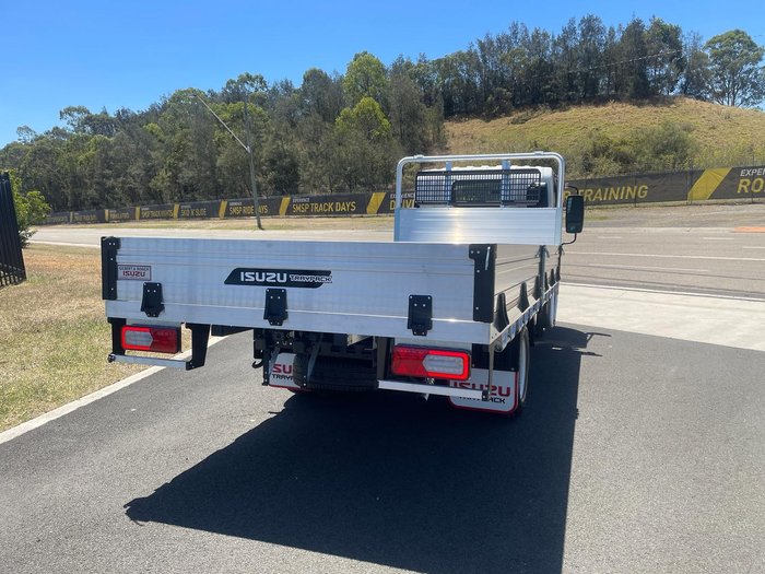 2026 Isuzu 2026 Isuzu Nlr 45-150 Mt D34 Tray Pack