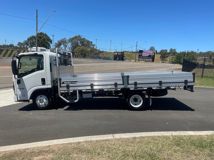 2026 Isuzu 2026 Isuzu Nlr 45-150 Mt D34 Tray Pack