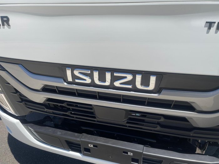 2026 Isuzu 2026 Isuzu Nlr 45-150 Mt D34 Tray Pack NLR 45-150 MT D34 Tray Pack