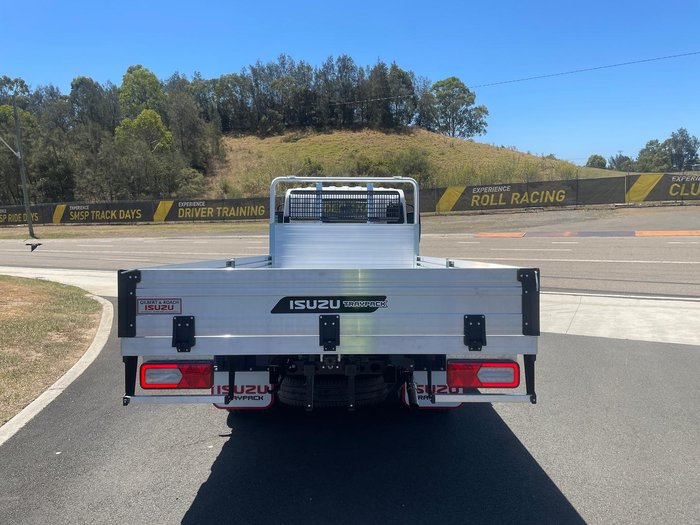 2026 Isuzu 2026 Isuzu Nlr 45-150 Mt D34 Tray Pack NLR 45-150 MT D34 Tray Pack