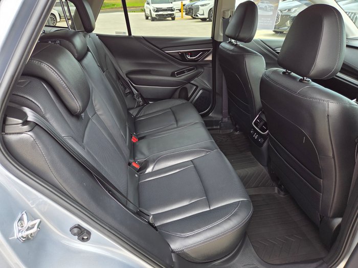 2025 Subaru Outback AWD Touring