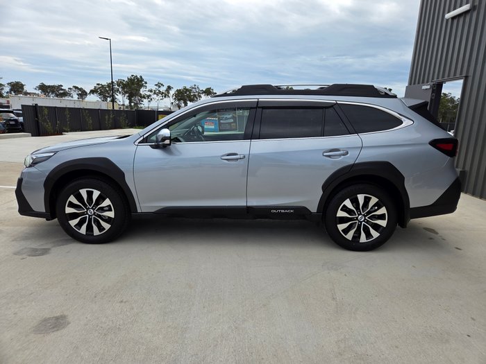 2025 Subaru Outback AWD Touring