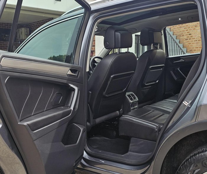 2020 Volkswagen Tiguan 132TSI Comfortline Allspace 5N MY20 Four Wheel Drive Pyrite Silver