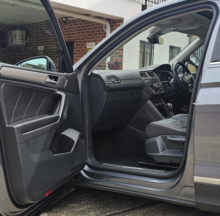 2020 Volkswagen Tiguan 132TSI Comfortline Allspace 5N MY20 Four Wheel Drive Pyrite Silver