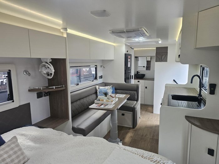 2025 JB Caravans Dirt Road Xtreme 22'6 Limited Edition