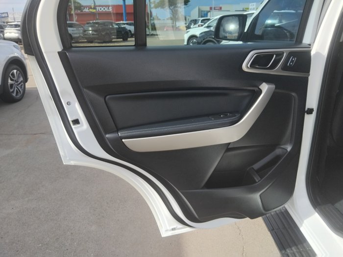 2017 Ford Everest Trend