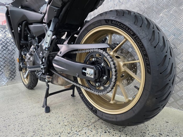 2023 Yamaha TRACER 7 (MT07TRA) BLACK