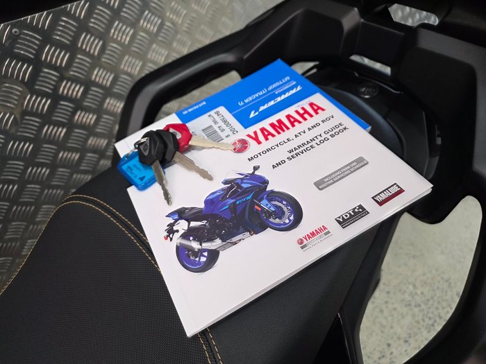 2023 Yamaha TRACER 7 (MT07TRA) BLACK