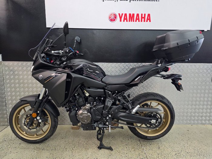 2023 Yamaha TRACER 7 (MT07TRA) BLACK