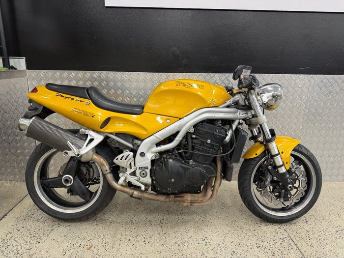1997 Triumph T595 DAYTONA YELLOW