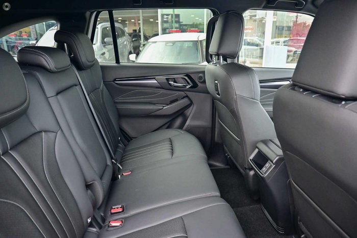 2025 Isuzu MU-X LS-T