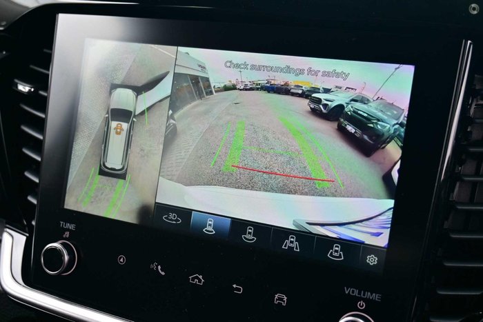 2025 Isuzu MU-X LS-T