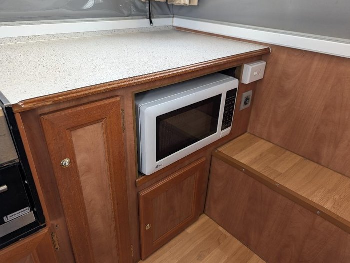 2010 Goldstream Gold Crown