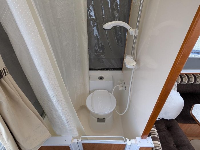 2010 Goldstream Gold Crown