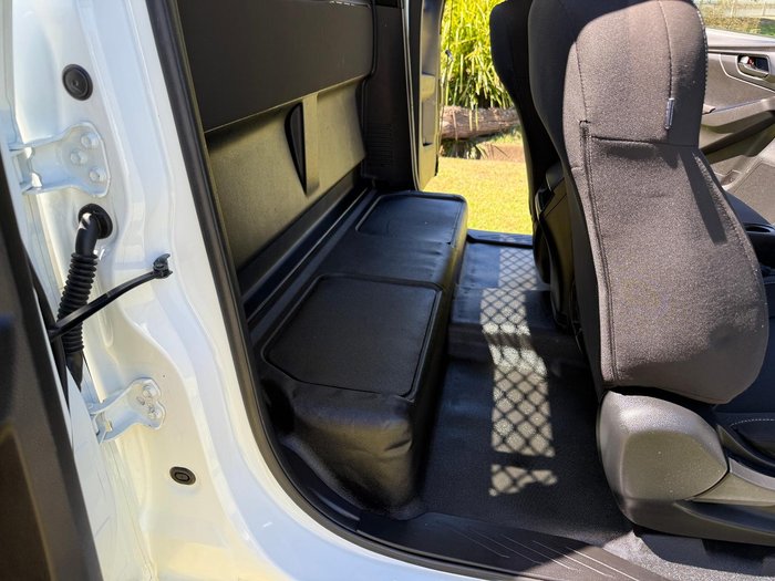 2020 Isuzu D-MAX SX High Ride MY21 4x2 Mineral White