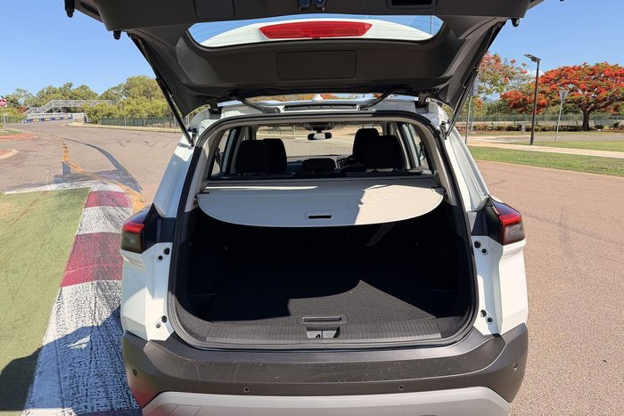 2025 Nissan X-TRAIL ST T33 MY25