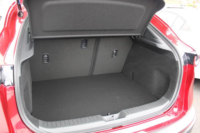 2025 Mazda CX-30 G20 Evolve