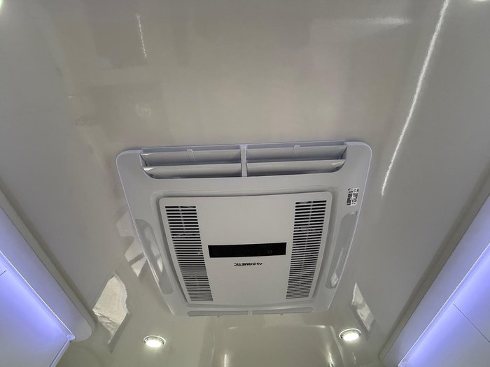 2025 Urban Caravans Skt Signature