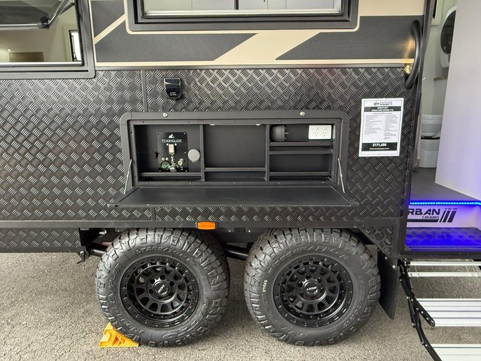 2025 Urban Caravans Skt Signature