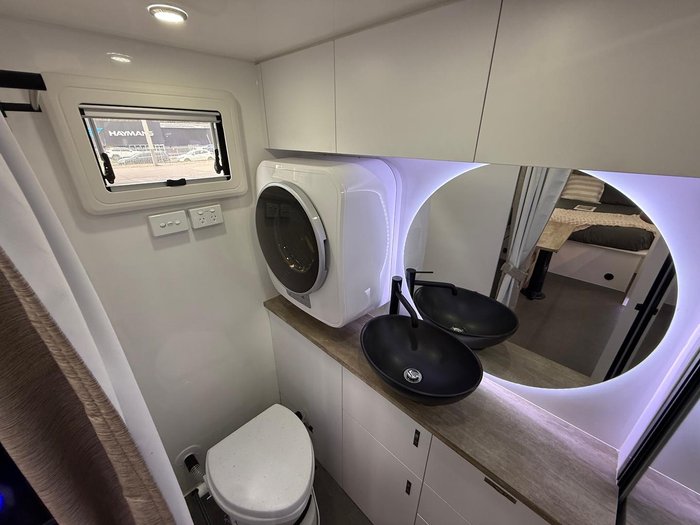 2025 Urban Caravans Skt Signature