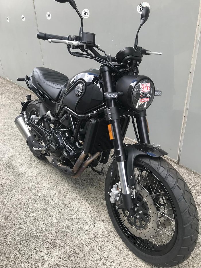 2022 Benelli Leoncino Trail