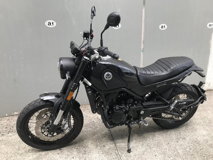 2022 Benelli Leoncino Trail