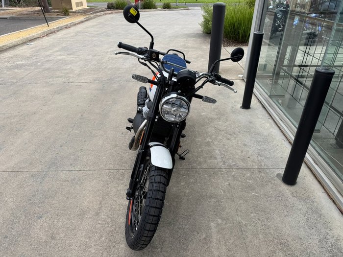 2025 Royal Enfield (see Also Enfiel BEAR 650 BOARDWALK WHITE