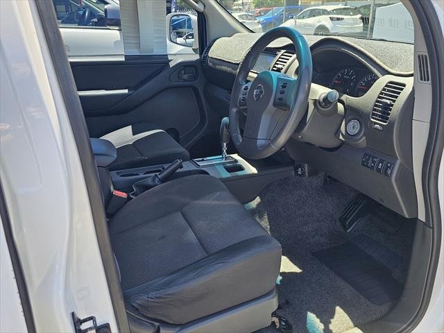 2015 Nissan Navara Silverline SE D40 Series 9 4X4 Dual Range POLAR WHITE