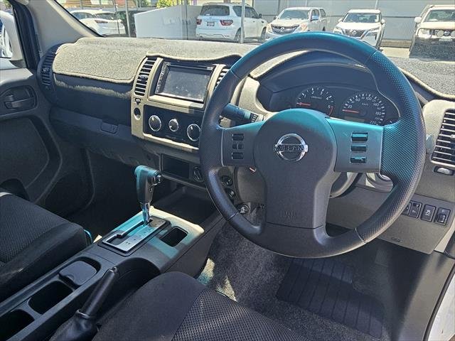 2015 Nissan Navara Silverline SE D40 Series 9 4X4 Dual Range POLAR WHITE