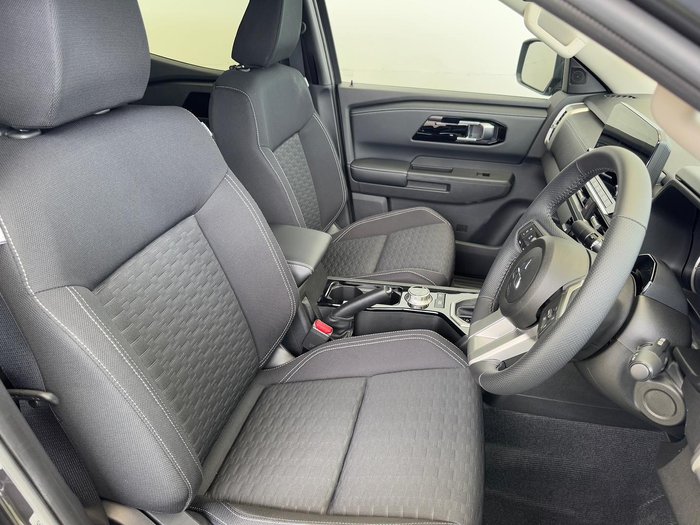 2025 Mitsubishi Triton GLS