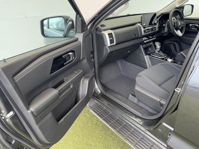 2025 Mitsubishi Triton GLS