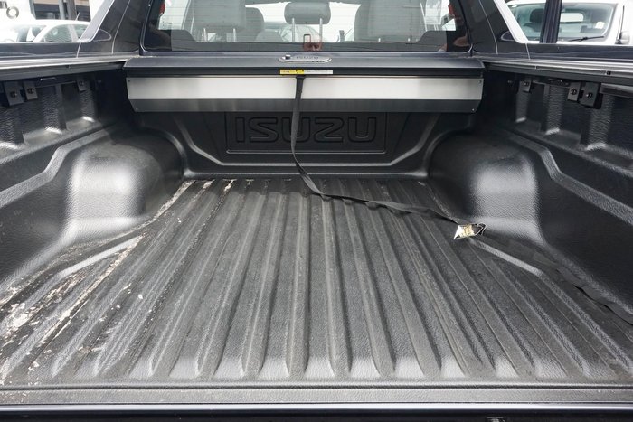 2025 Isuzu D-MAX X-TERRAIN