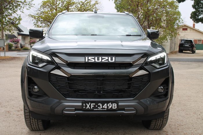 2025 Isuzu D-MAX X-TERRAIN