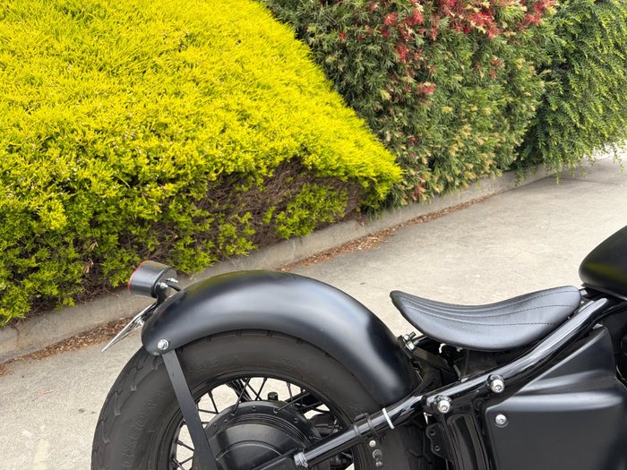 2014 Yamaha XVS650 V-STAR CUSTOM Black