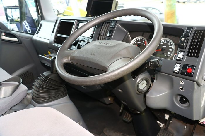 2019 Isuzu NLR 45-150 (SWB)