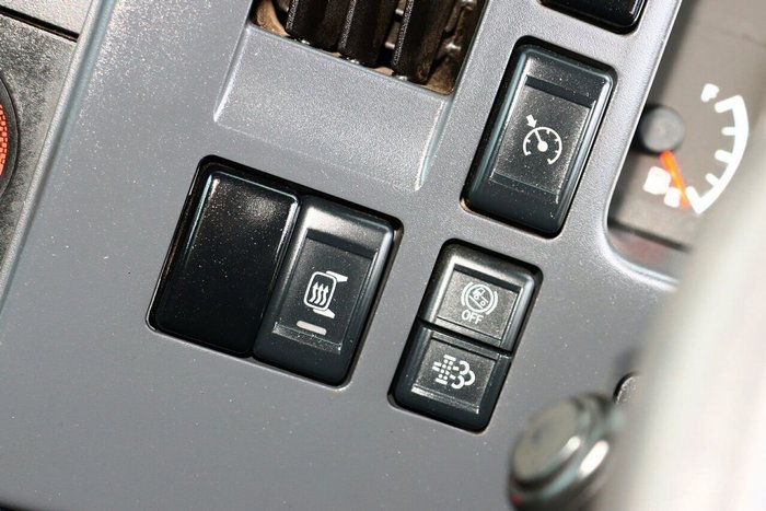 2019 Isuzu NLR 45-150 (SWB)