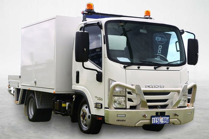 2019 Isuzu NLR