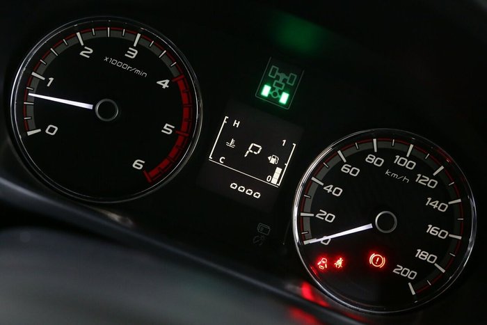 2017 Mitsubishi Triton GLS