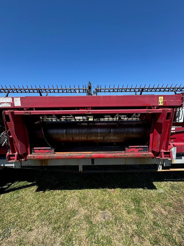 2014 CASE IH 3152 40' Draper Front & Trailer RED