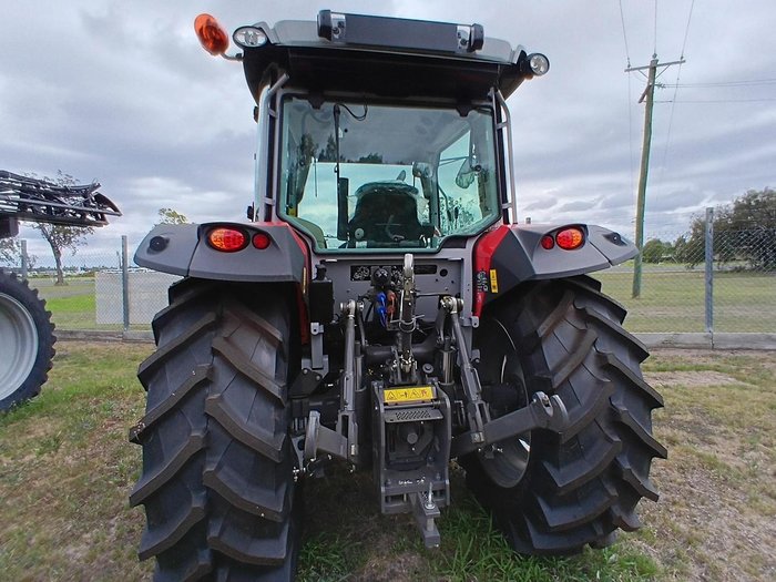 2025 Massey Ferguson 5M.95 Cab