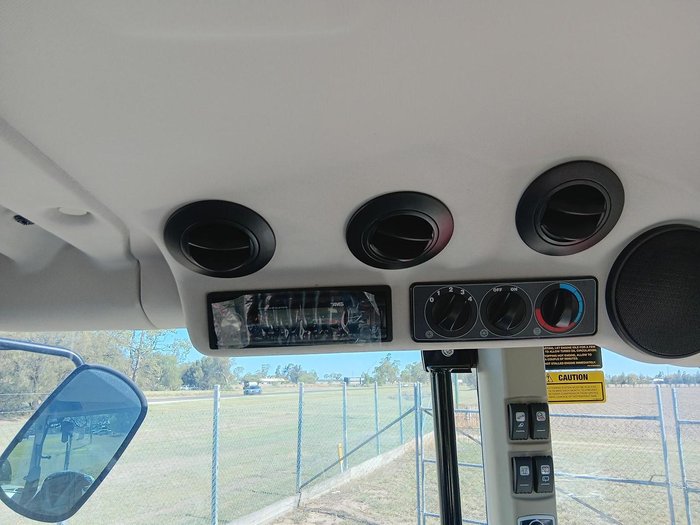 2025 Massey Ferguson 5M.95 Cab