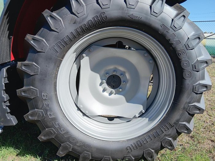 2025 Massey Ferguson 5M.95 Cab