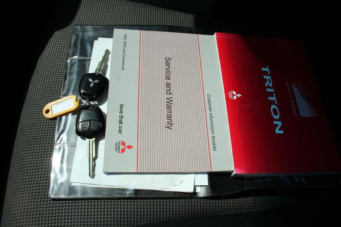 2014 Mitsubishi Triton GLX MN MY15 4X4 Dual Range White